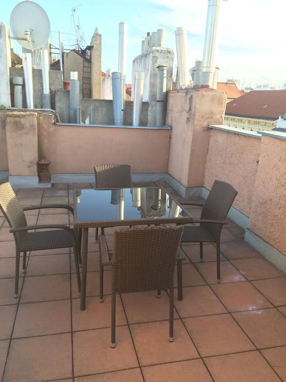 Penthouse Apartment In Vinohrady Praga Zewnętrze zdjęcie